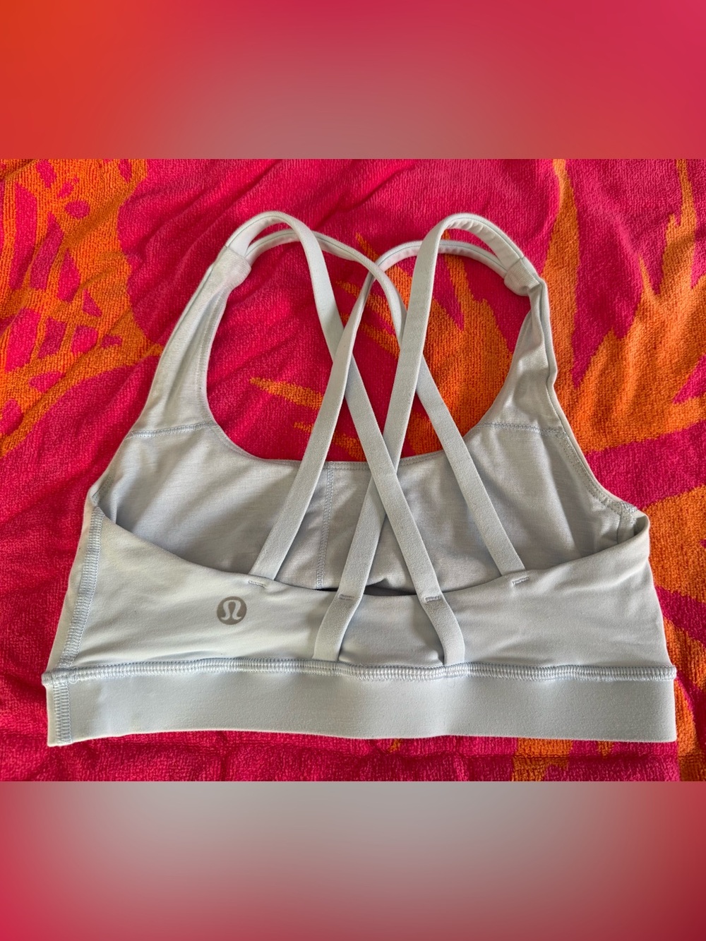 Lululemon sports bra